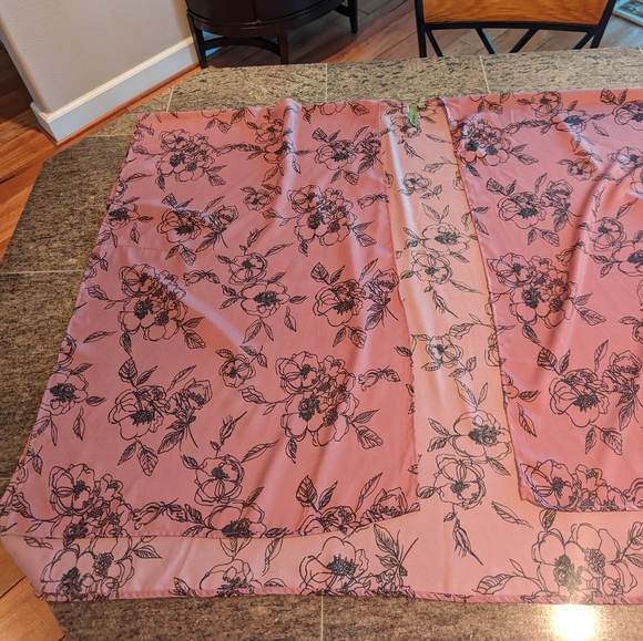 Kimono Style Wrap, Open Front, Mauve w/Black Floral Print, Size S/M. EUC - Picture 8 of 9